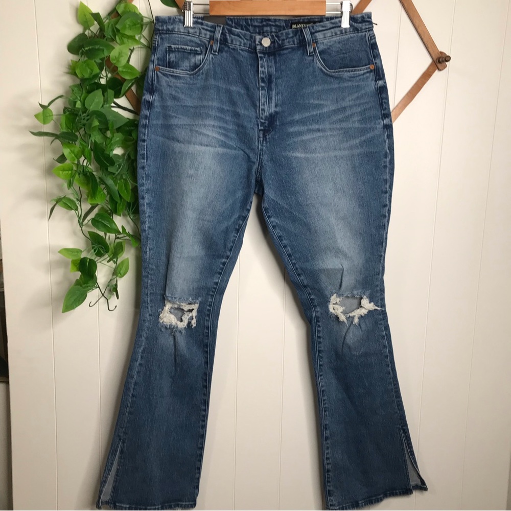 NWT BlankNYC flare jeans size 32